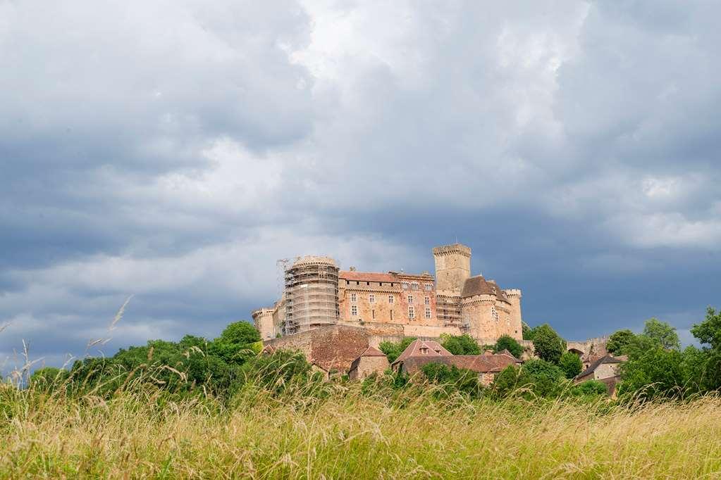 Готель Le Relais De Castelnau Loubressac Екстер'єр фото