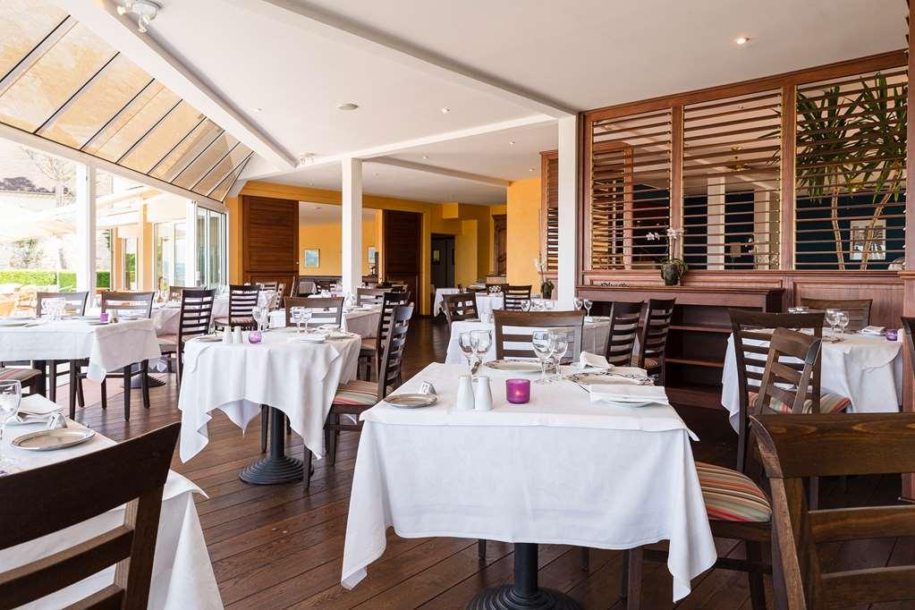 Готель Le Relais De Castelnau Loubressac Ресторан фото
