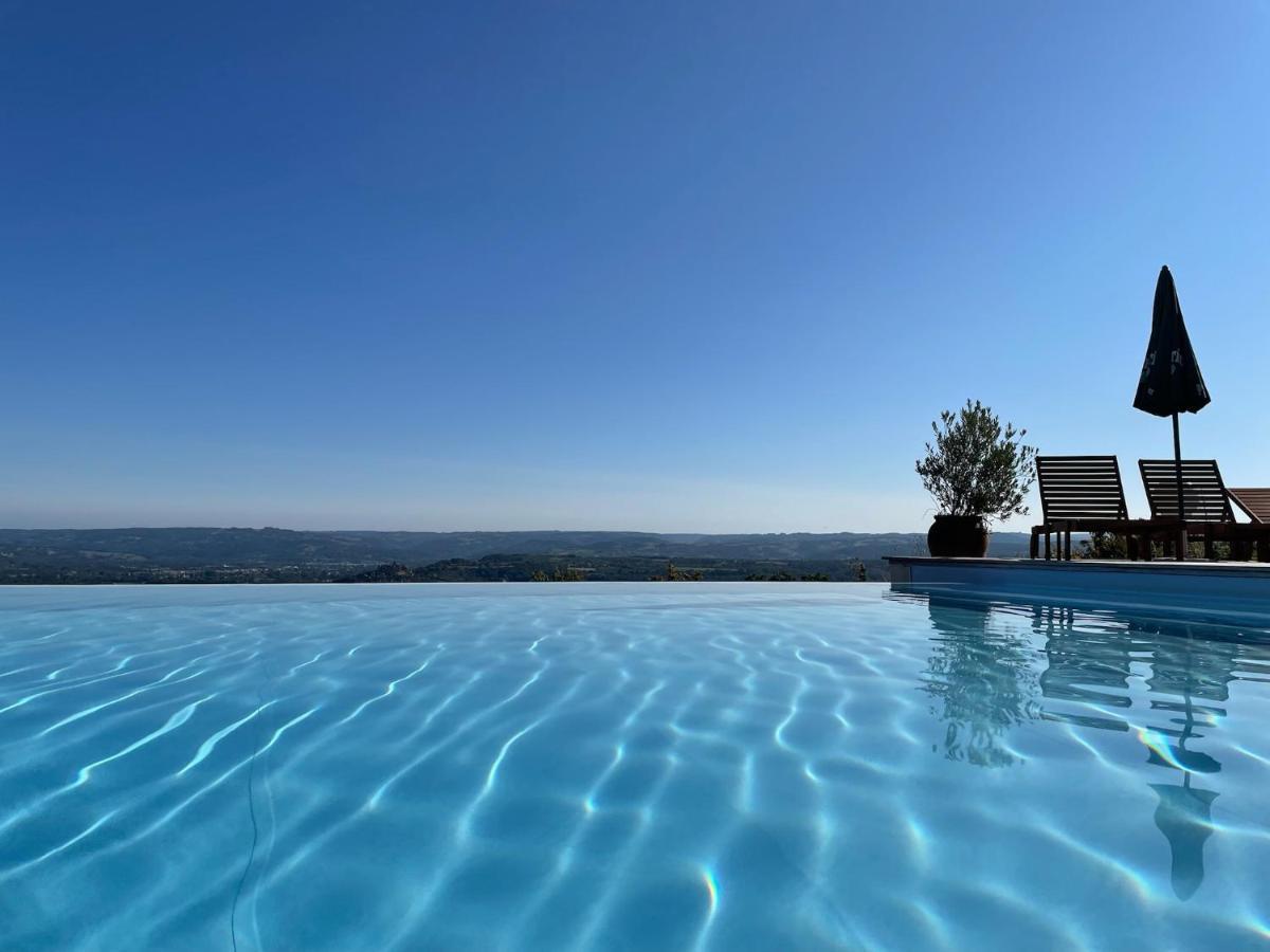 Готель Le Relais De Castelnau Loubressac Екстер'єр фото