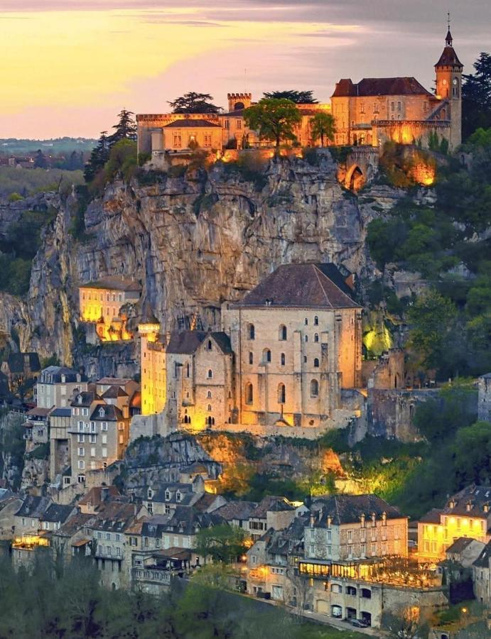 Готель Le Relais De Castelnau Loubressac Екстер'єр фото