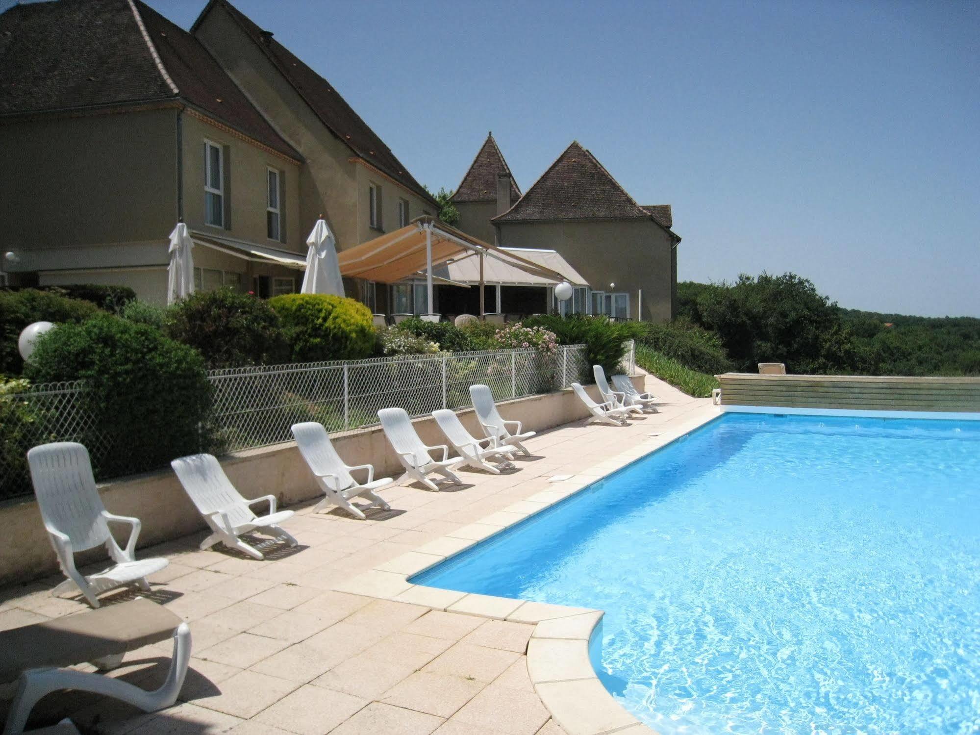 Готель Le Relais De Castelnau Loubressac Екстер'єр фото